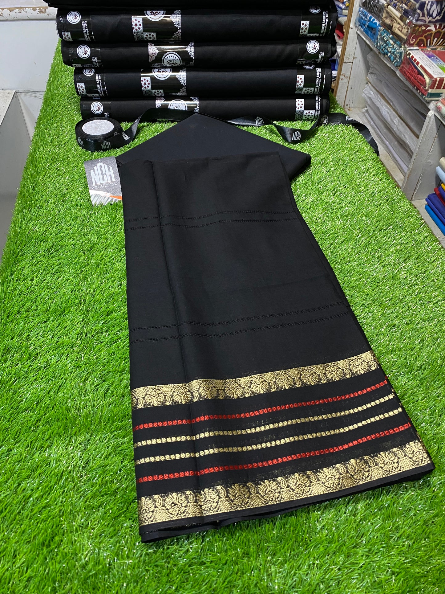 Jacquard Banarsi lawn shawl with plain suit