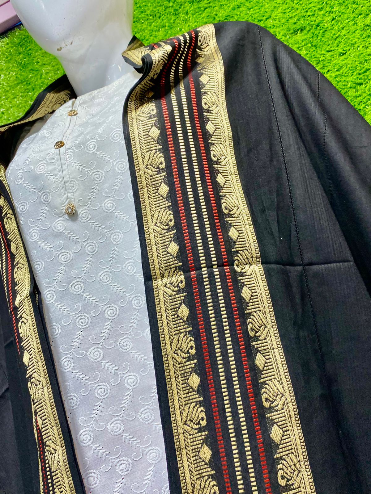 Jacquard Banarsi Shawl
