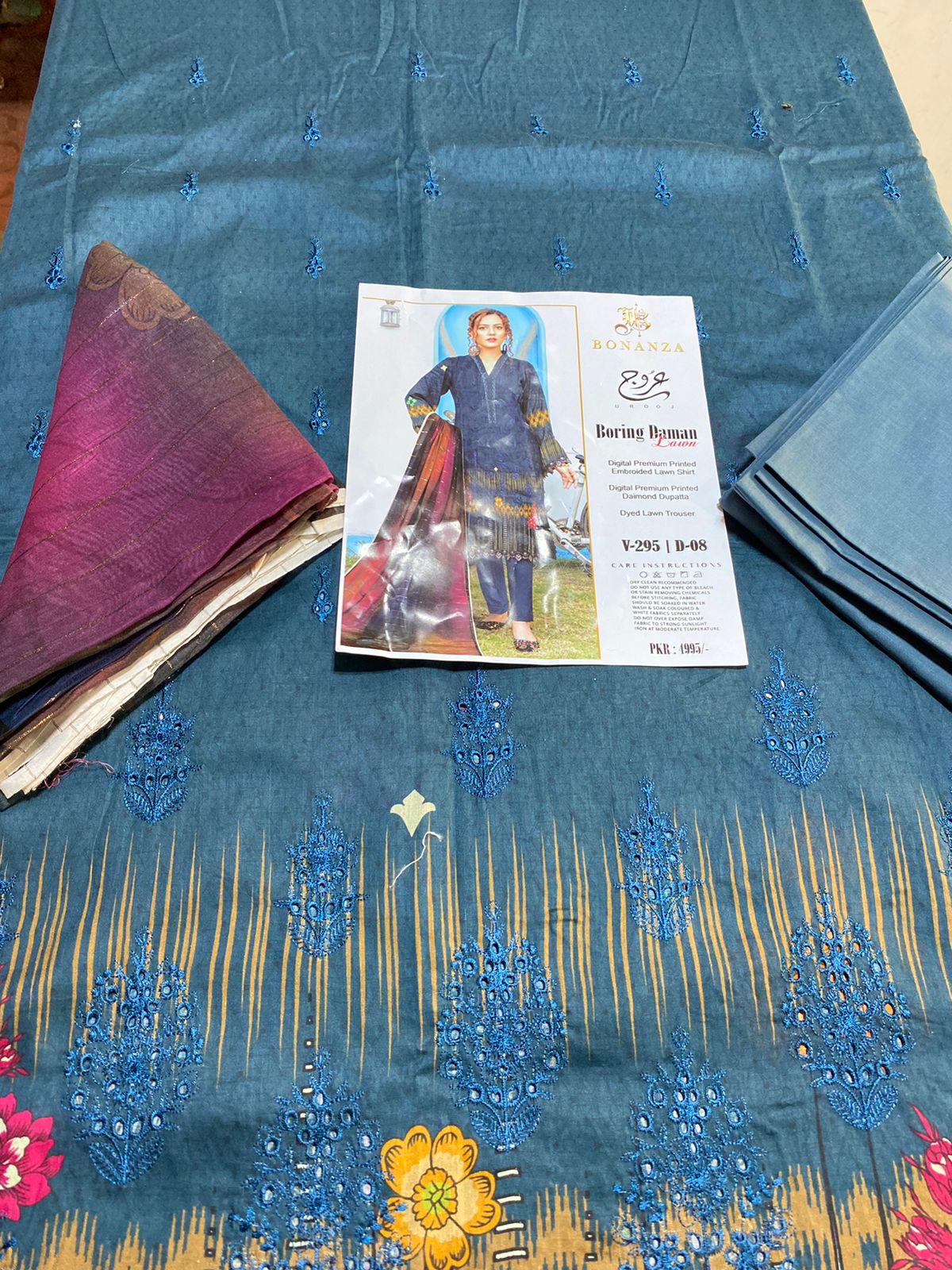 BONANZA LAWN EMBROIDERED |3 PIECE| AROOJ